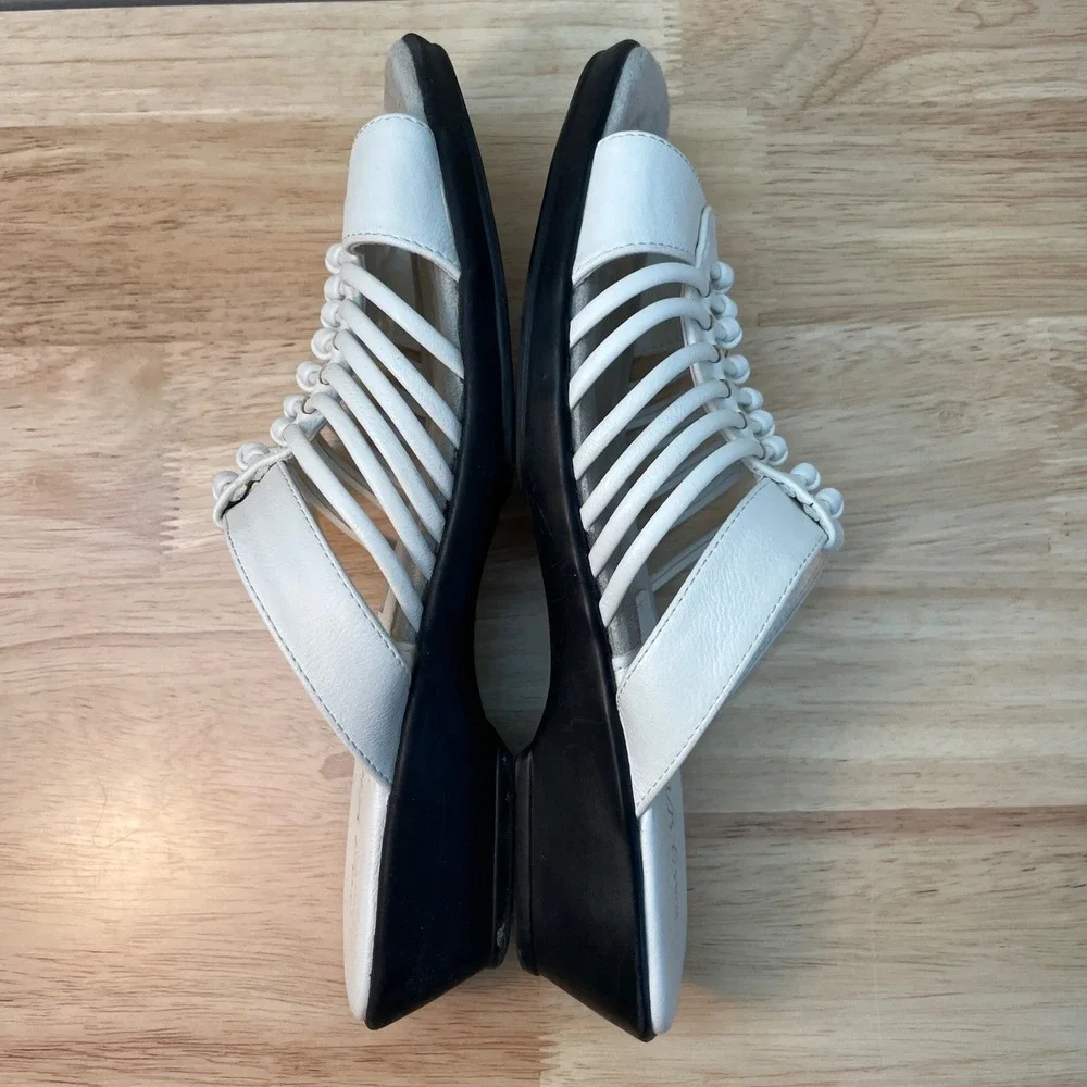 Easy Street Womens White Strappy Wedge Sandals Slide Mule 30-7873 Size‎ 9.5M